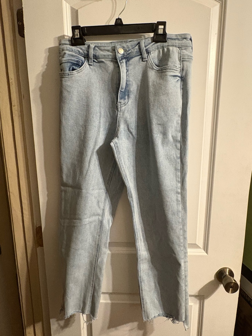 Lovervet by Vervet LV 1104. Jeans - Casual Straight Raw hem